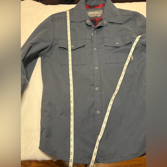 Eddie Bauer Navy Shacket Style with buffalo plaid lining - Picture 12 of 13